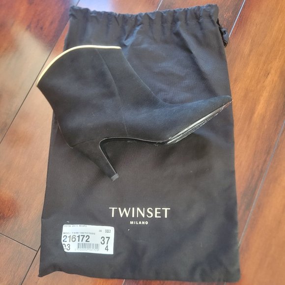 TWINSET LUXURY MILANO Suede Ankle Boots(size 6)|*SCULPTED HEEL-DRESS UP or DOWN* - Picture 11 of 16